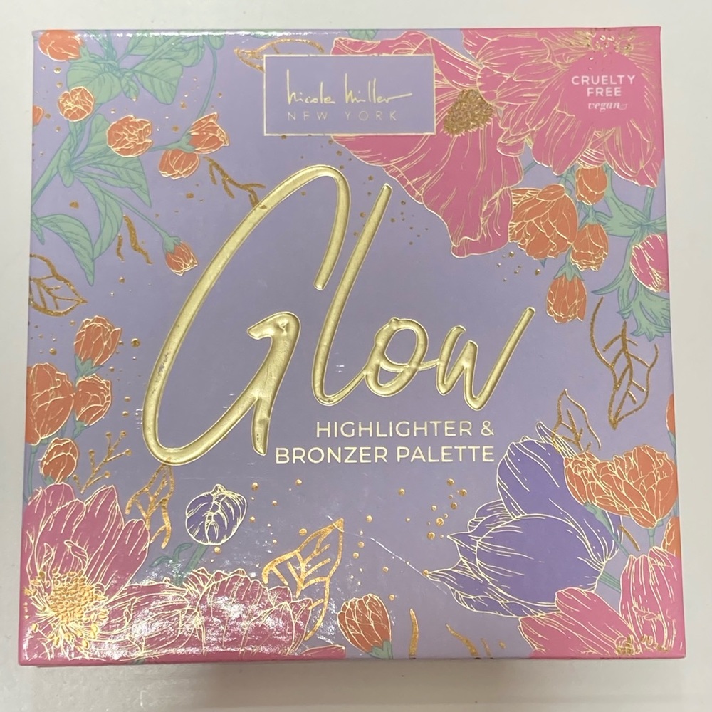 Highlight and bronzer palette